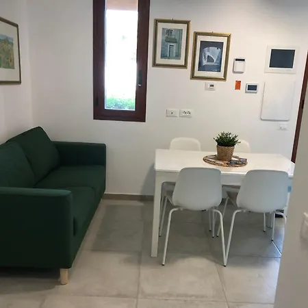Brezza Di Levante Appartement *