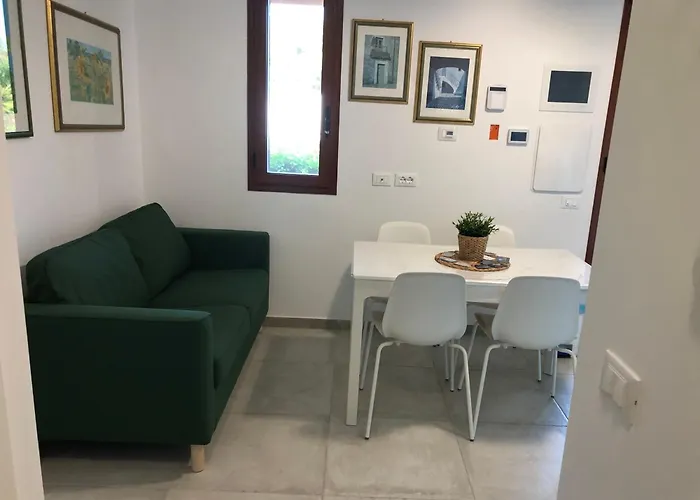 Brezza Di Levante Apartment *